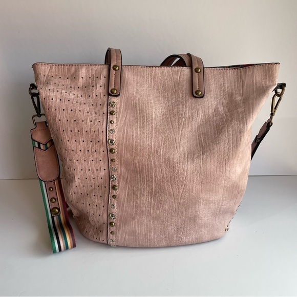 Paula Rossi Faux Leather Tote Large Pink Studded Crossbody Travel Boho Purse - Picture 3 of 11